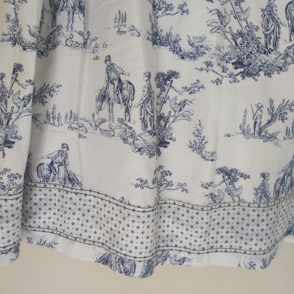 Emanuel Ungaro Skirt Size 12 - Picture 2 of 6